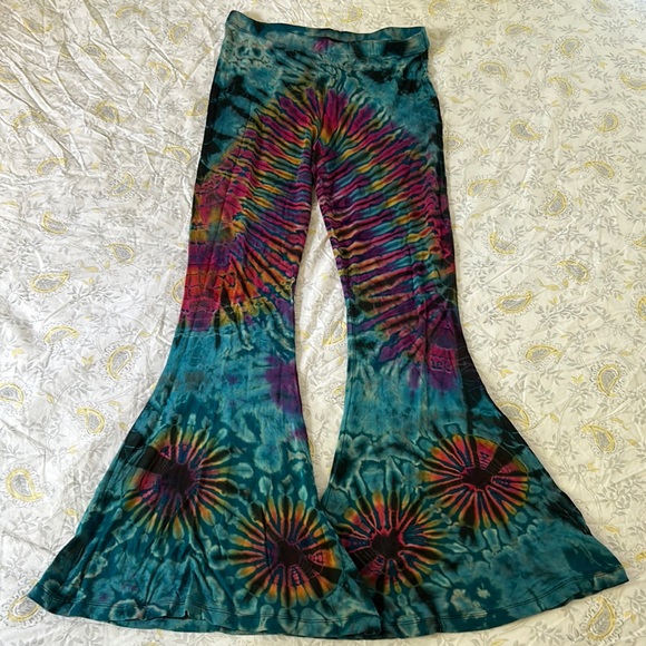 CULTURE SHOP tie dye bell bottom leggings - Picture 1 of 4